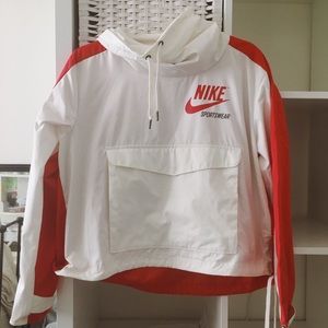 NIKE raincoat
